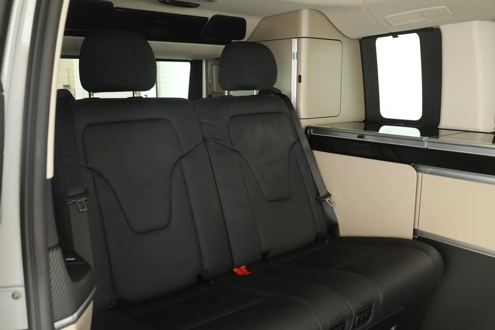 V 300 Marco Polo 9G 4 AMG Night EASY ACC 360 AHK