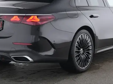 E 220 d AMG Night 20 Pano Burm4D DISTR 360 KeyGo