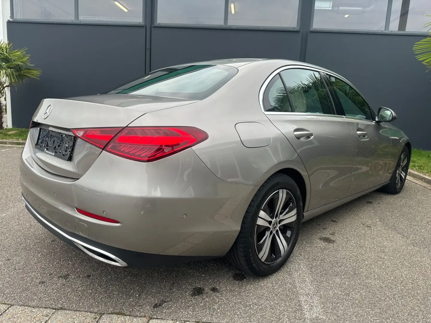 C 200 d Lim Avantgarde AHK LED Highbeam SHZ Lane