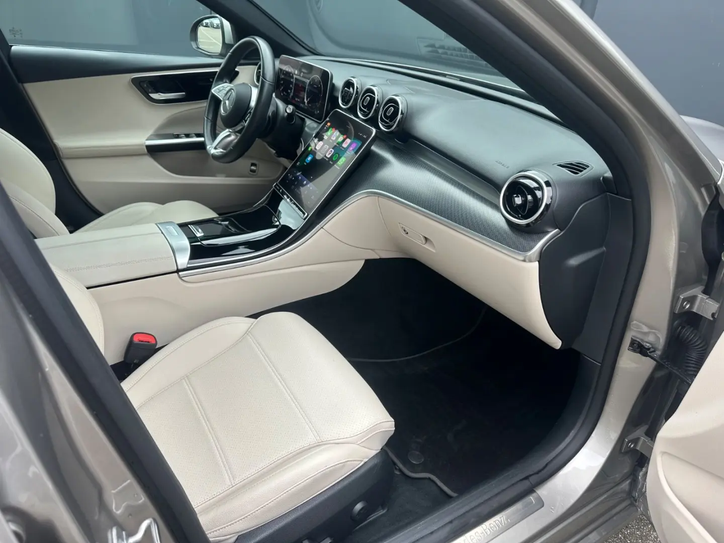 C 200 d Lim Avantgarde AHK LED Highbeam SHZ Lane