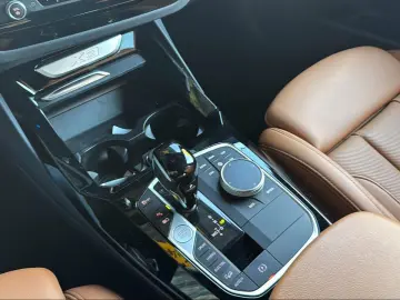 Baureihe X3 xDrive 30 e