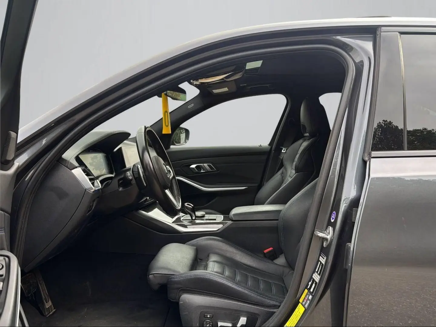 330 330 e M Sport Metallic