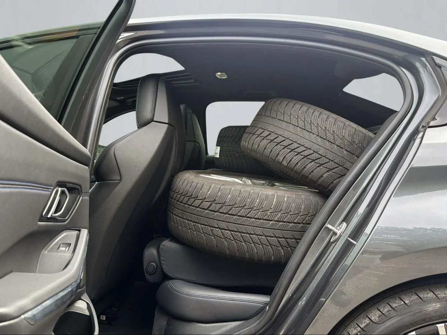 330 330 e M Sport Metallic