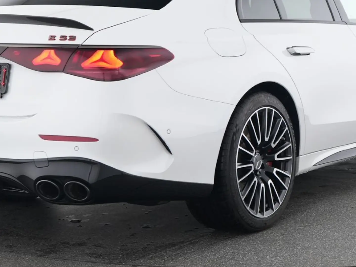 E 53 HYBRID 4M  AMG Distronic Carbon Night 360