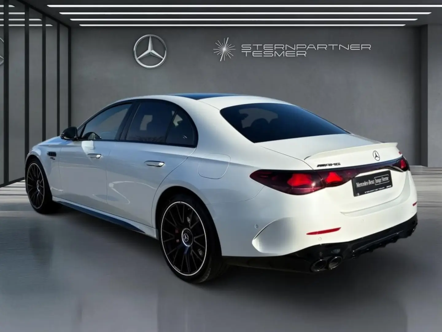 AMG E 53 4M  HUD Distr.360 Pano Night Burm4D