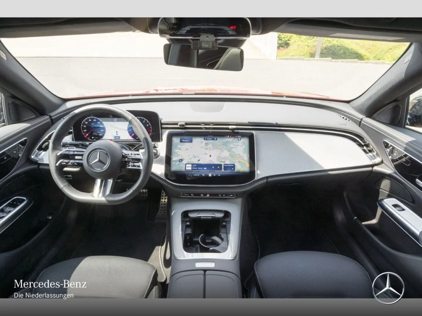 E 200 AMG Advanced NIGHT DISTR LED KEY Leder 19