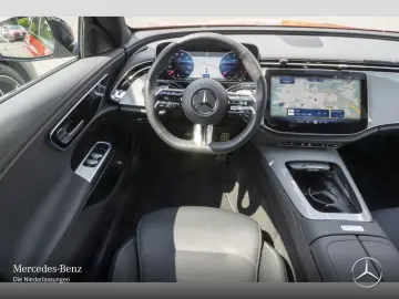 E 200 AMG Advanced NIGHT DISTR LED KEY Leder 19