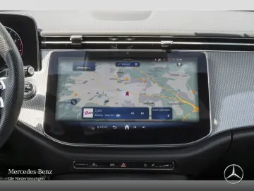 E 200 AMG Advanced NIGHT DISTR LED KEY Leder 19