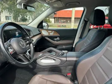 GLE 400  d 4Matic AMG-Line Night Paket