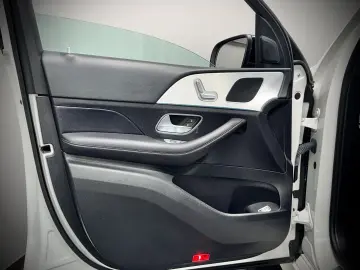 GLE 300 d AMG Line 4-MATIC 7-SITZER NIGHT