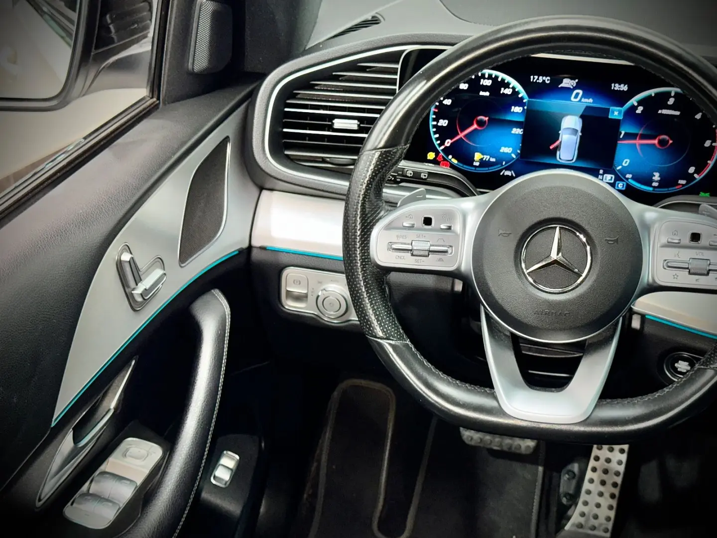 GLE 300 d AMG Line 4-MATIC 7-SITZER NIGHT