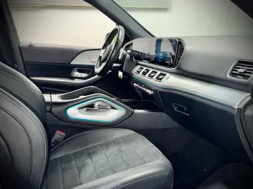 GLE 300 d AMG Line 4-MATIC 7-SITZER NIGHT