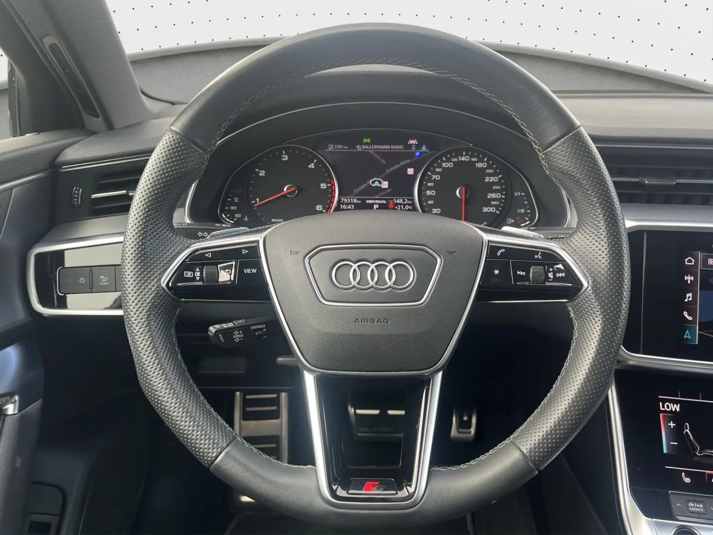 A6 Limousine 40 TDI S line AHK Navi LED Tour