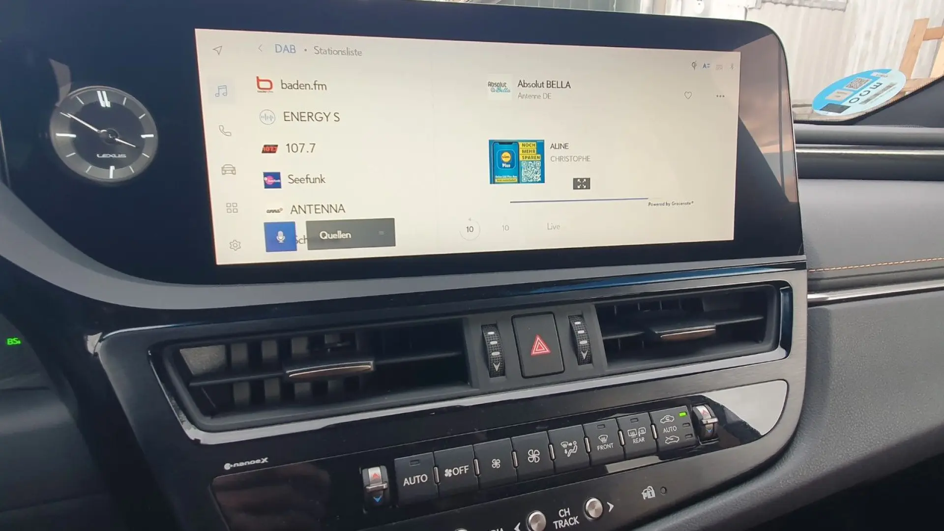 ES 300  Leder  Pano  Sitzbelüftung  Lenkradheizu