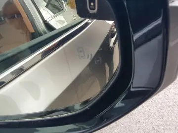 ES 300  Leder  Pano  Sitzbelüftung  Lenkradheizu