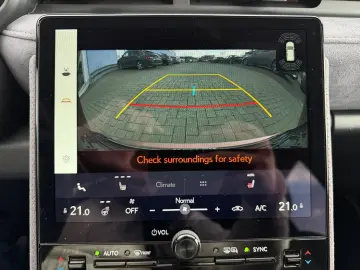 LBX FWD Cool  Leder HUD 360 Levinson el Heck ACC