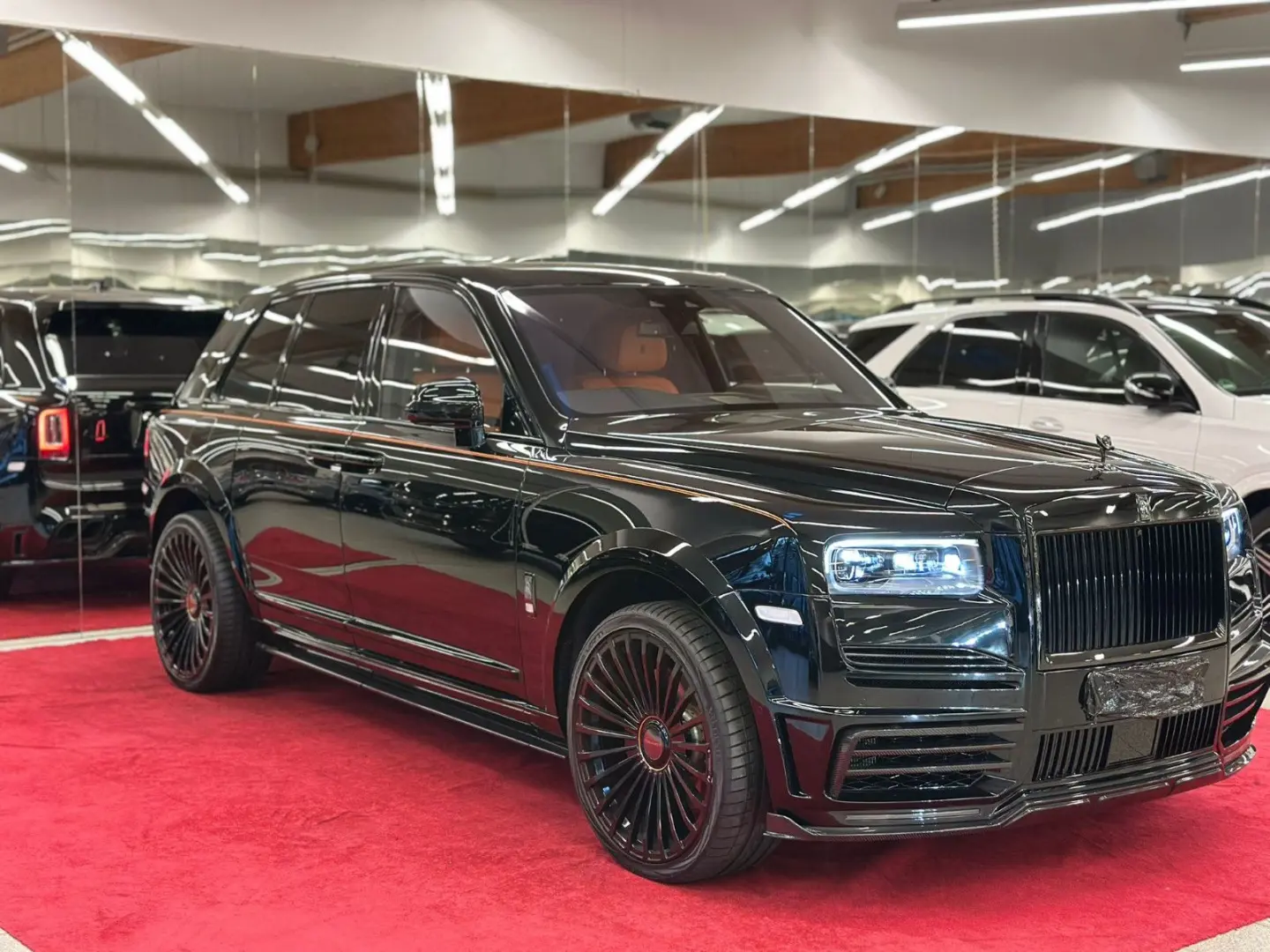 CULLINAN BLACK BLADGE MANSORY