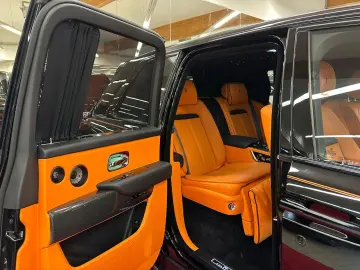 CULLINAN BLACK BLADGE MANSORY