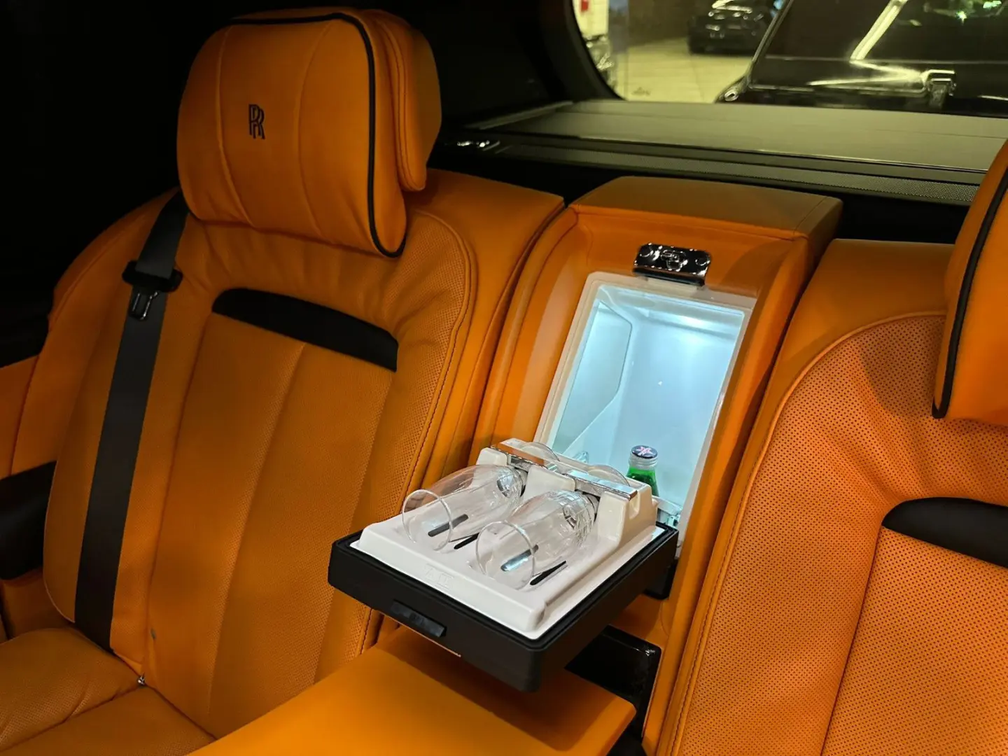 CULLINAN BLACK BLADGE MANSORY