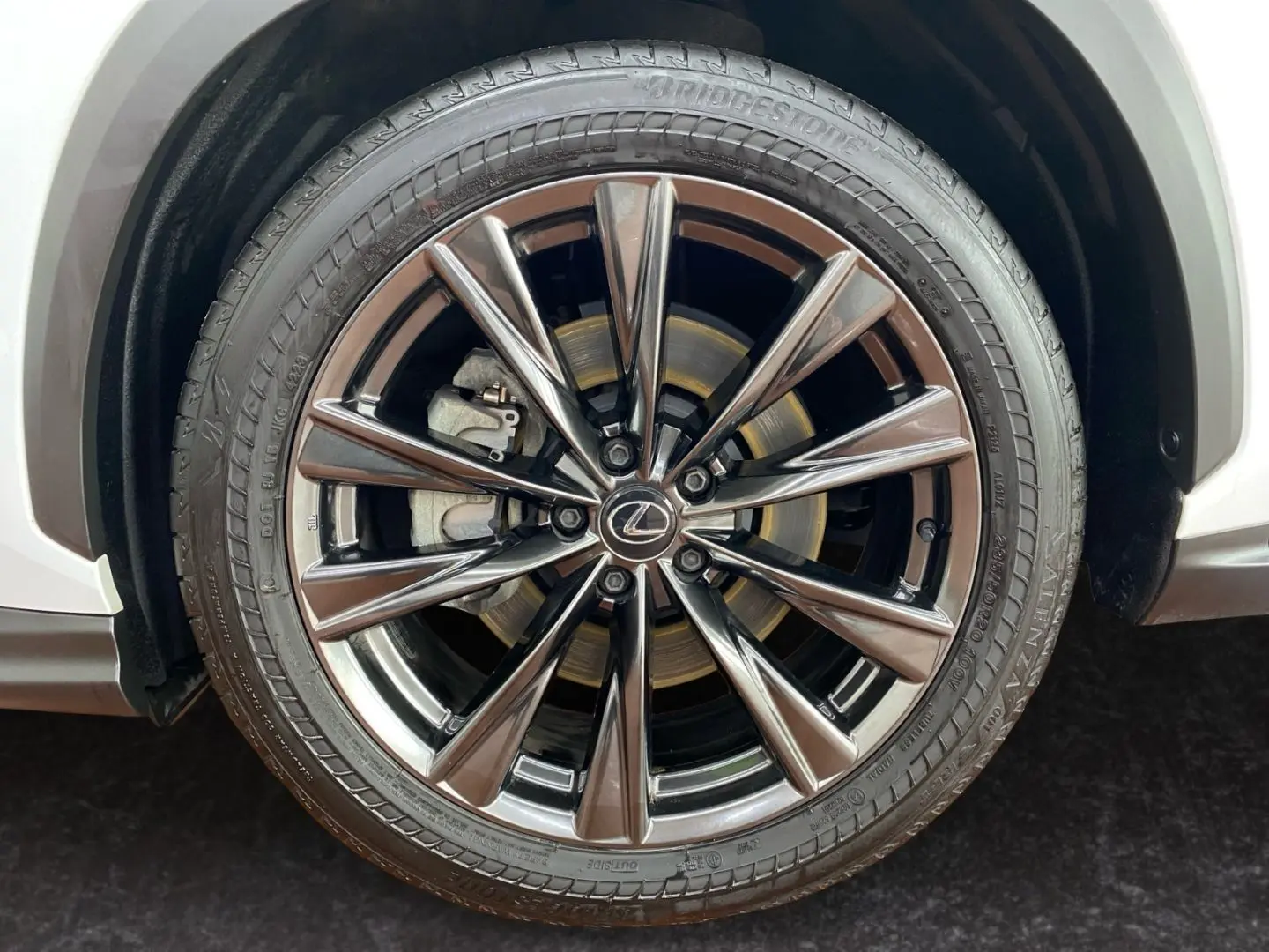 NX 450h  E-FOUR F SPORT-Paket  20 ; HUD 360  Led