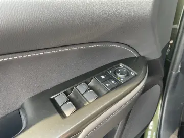 NX 450h  E-FOUR Executive Line  AHK Leder 360Gra