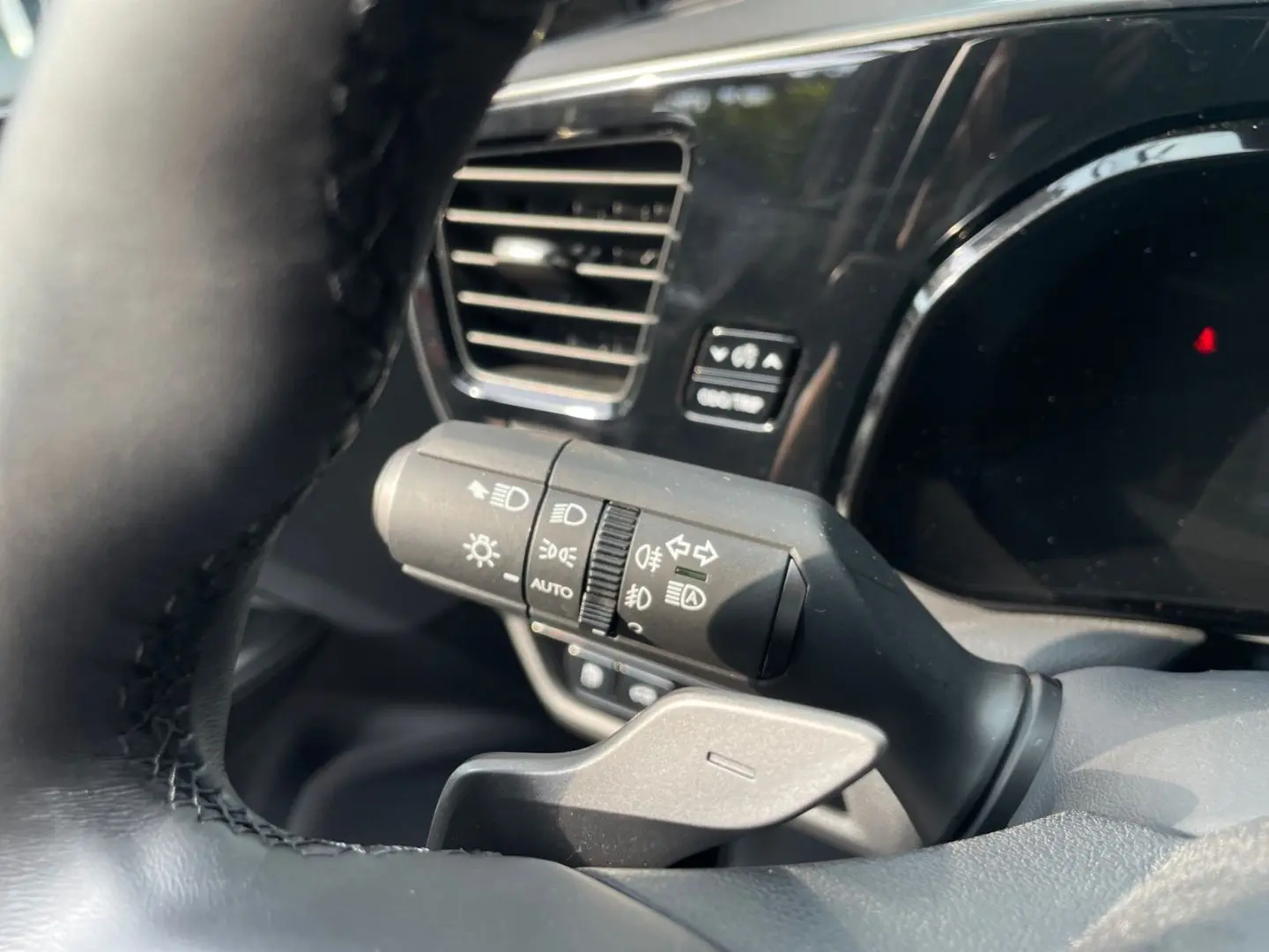 NX 450h  E-FOUR Executive Line  AHK Leder 360Gra