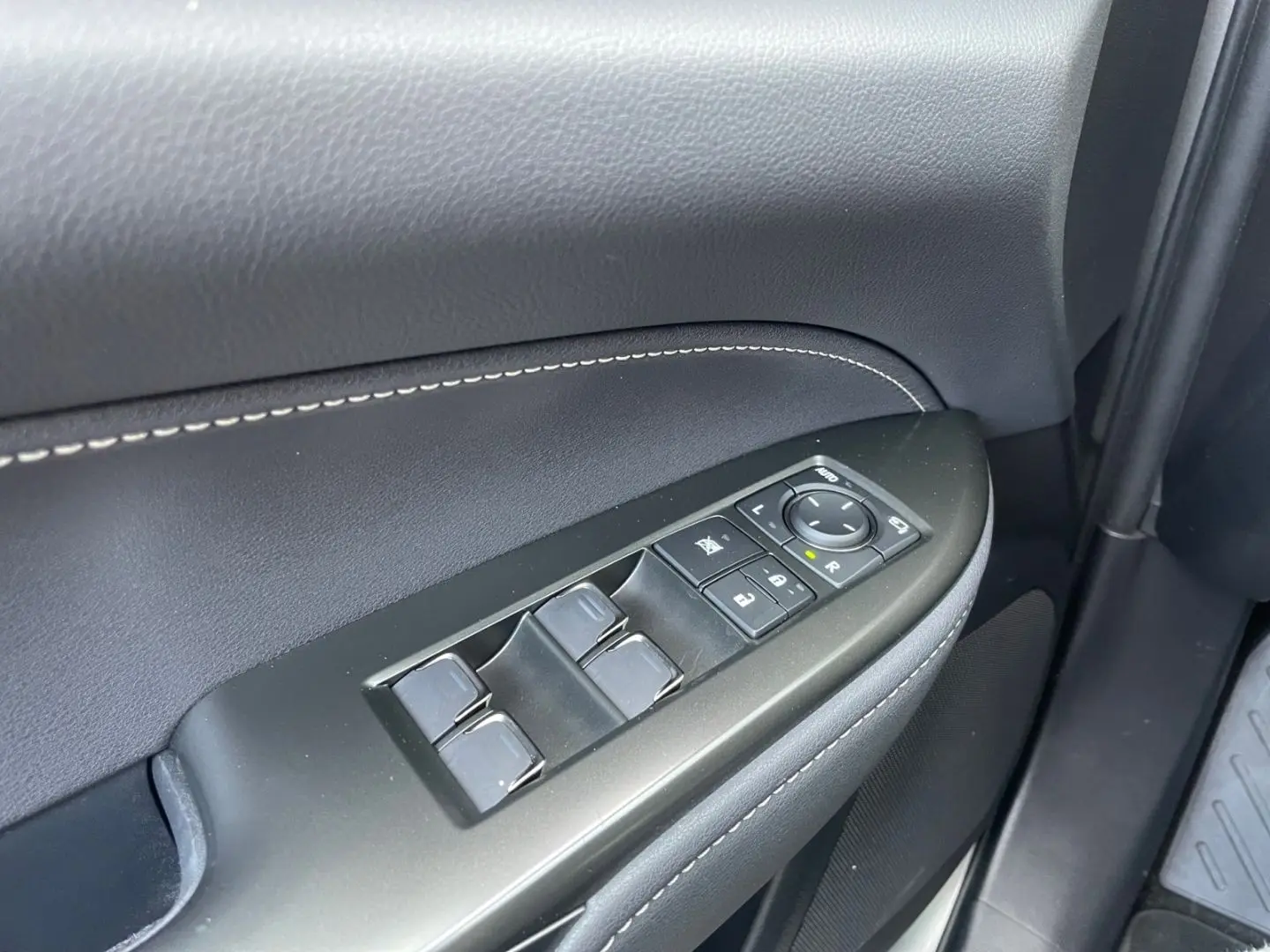 NX 450h  E-FOUR Executive Line  AHK Leder 360Gra