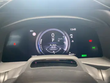 RZ 450e Luxury Paket  360  Pano dimmbar 20