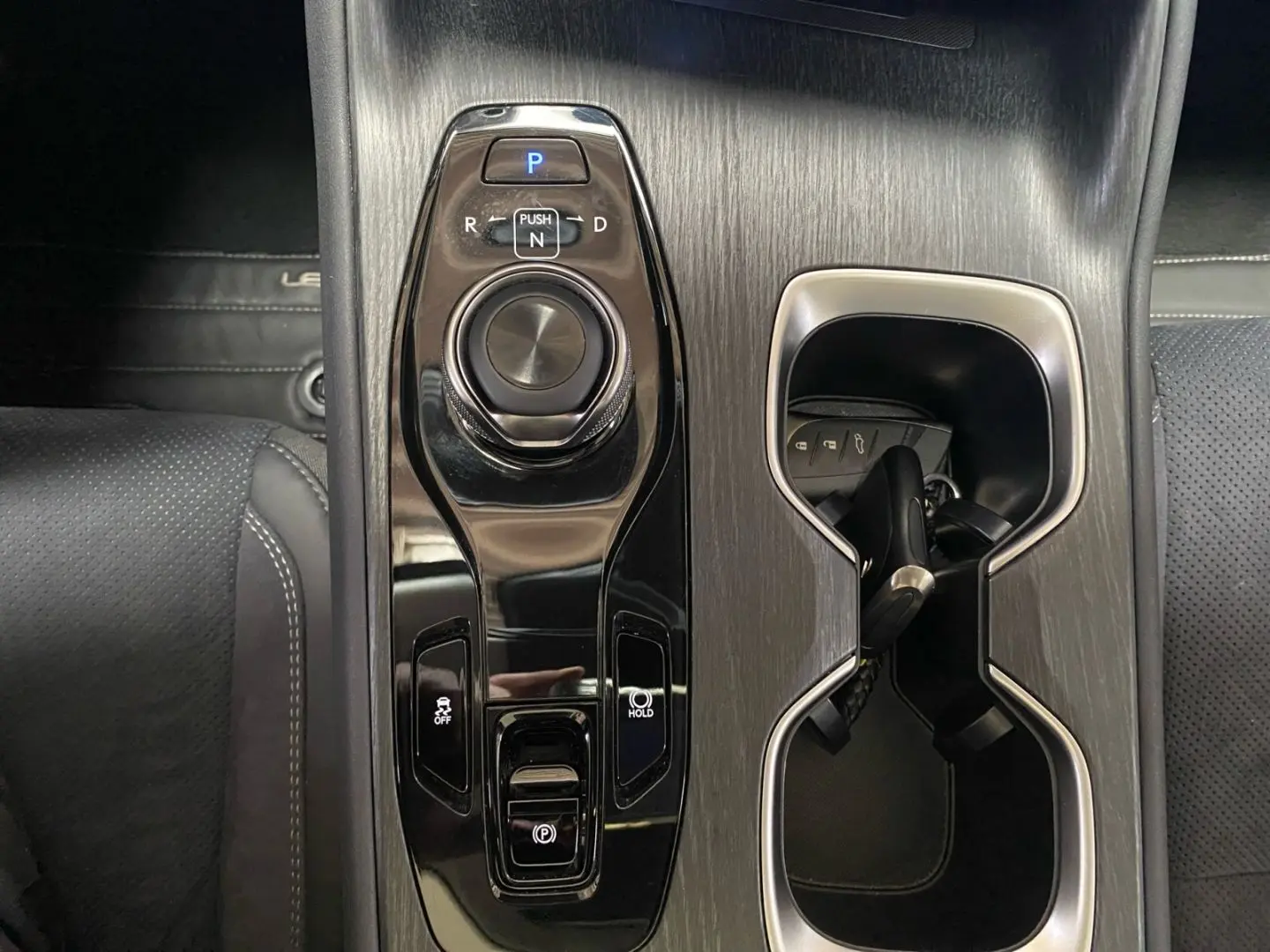 RZ 450e Luxury Paket  360  Pano dimmbar 20