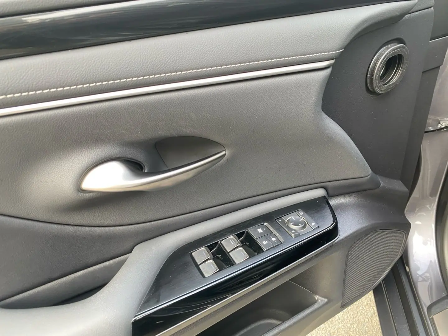 ES 300 h Executive Line  Bi-LED Leder 360  GSD