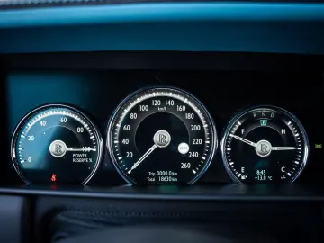 Cullinan 6.75 V12 - Black Badge   Mansory Wheels