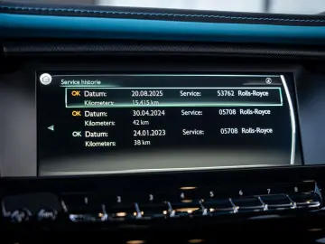 Cullinan 6.75 V12 - Black Badge   Mansory Wheels