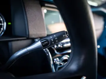 Cullinan 6.75 V12 - Black Badge   Mansory Wheels