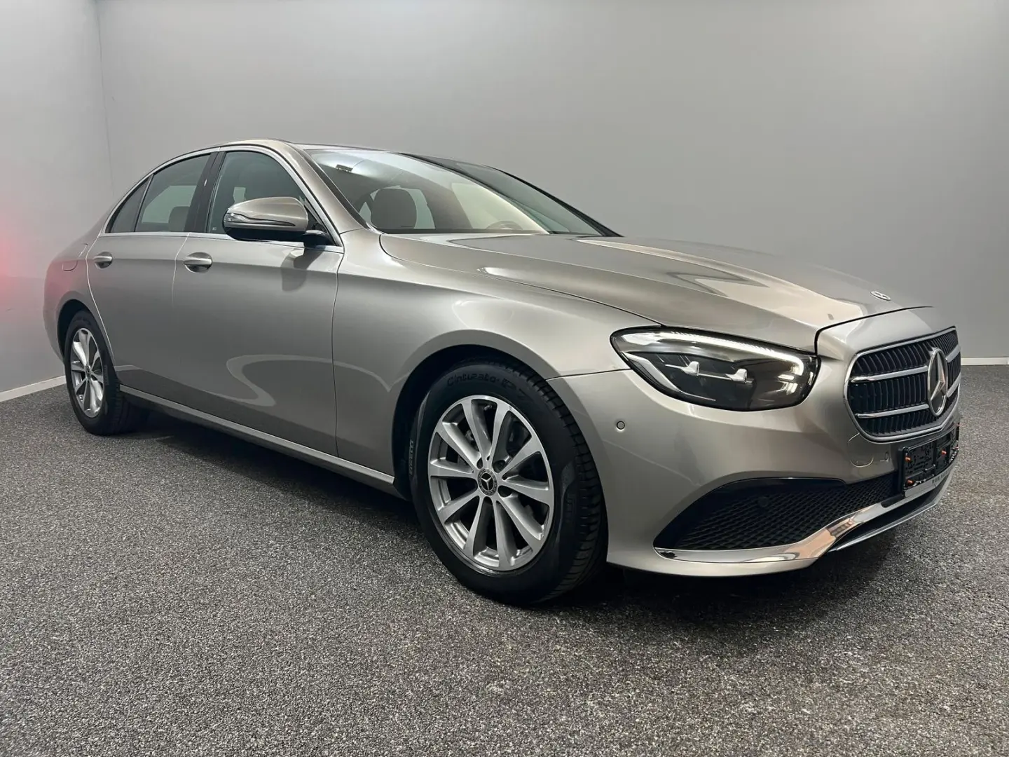 E 200d Limo 2x Avantgarde WIDE LED IHC AMBIENT