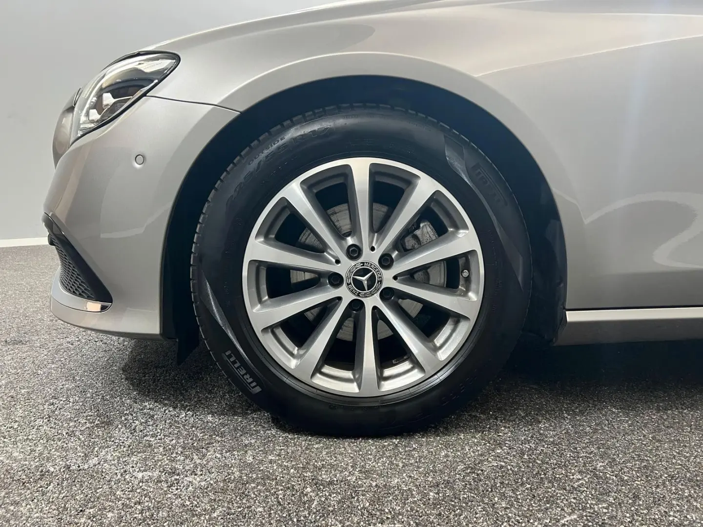 E 200d Limo 2x Avantgarde WIDE LED IHC AMBIENT