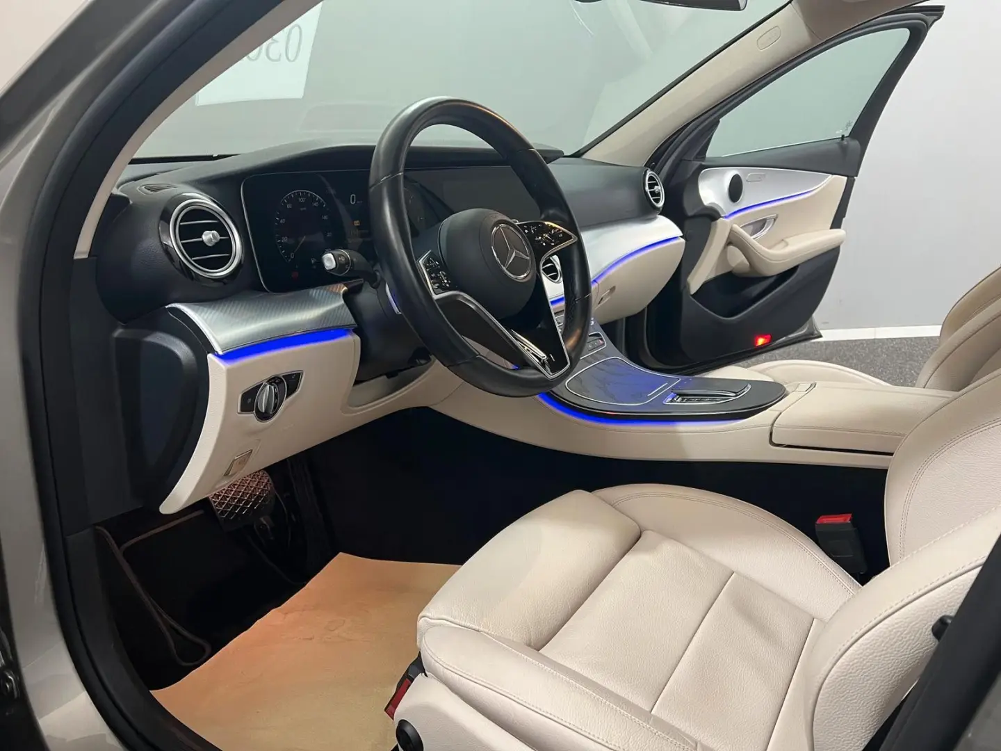 E 200d Limo 2x Avantgarde WIDE LED IHC AMBIENT