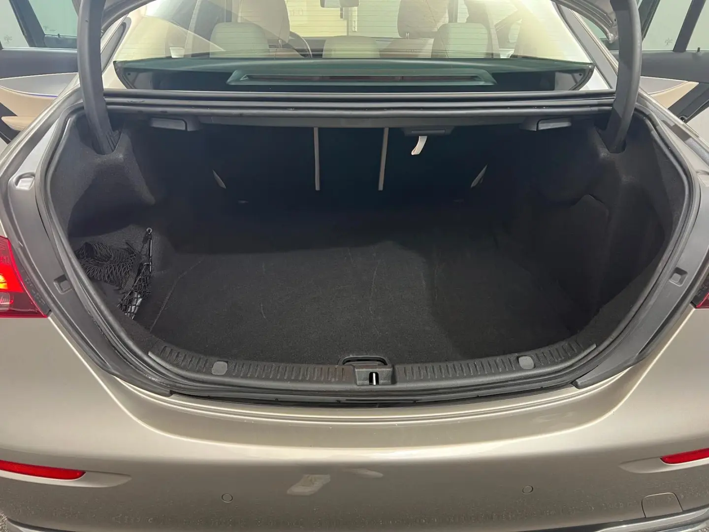 E 200d Limo 2x Avantgarde WIDE LED IHC AMBIENT