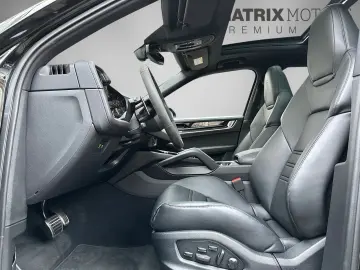 Cayenne S Carbon Sport Chrono Paket BOSE 22