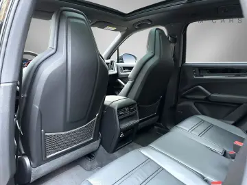 Cayenne S Carbon Sport Chrono Paket BOSE 22