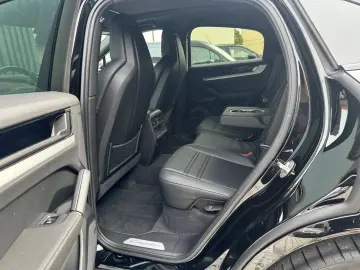 Cayenne Coupe BF-Display Matrix-LED SCP BOSE ACC