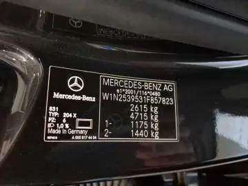 GLC 300 e AMG Burmester AHK LED Alcantara 1