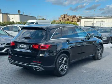 GLC 300 d 4Matic AMG-Sport Multibeam R-Kamera