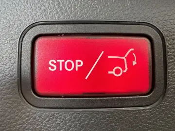 GLC 300d 4M AMG-Line NAV LED BURMESTER 360  DAB