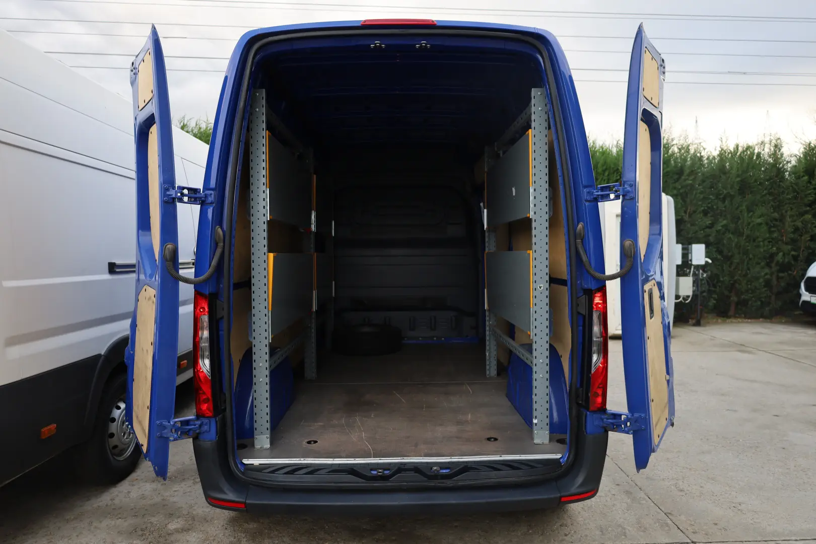 Mercedes-Benz Sprinter L2H2 2.2D 115 CP