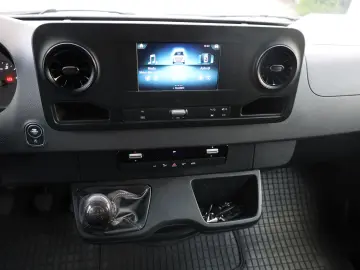 Mercedes-Benz Sprinter L2H2 2.2D 115 CP