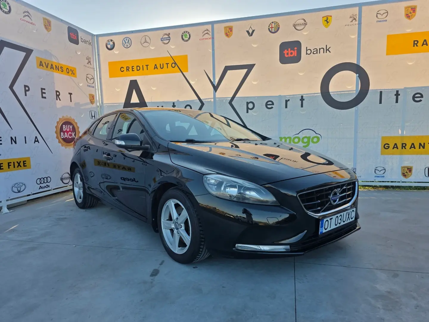 Volvo V40 D2 Powershift Momentum