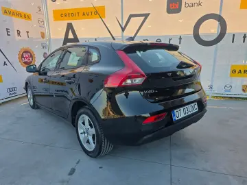 Volvo V40 D2 Powershift Momentum