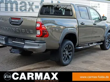 Hilux 2.8 D-4D 4x4 Invincible DOKA Leder ACC AHK
