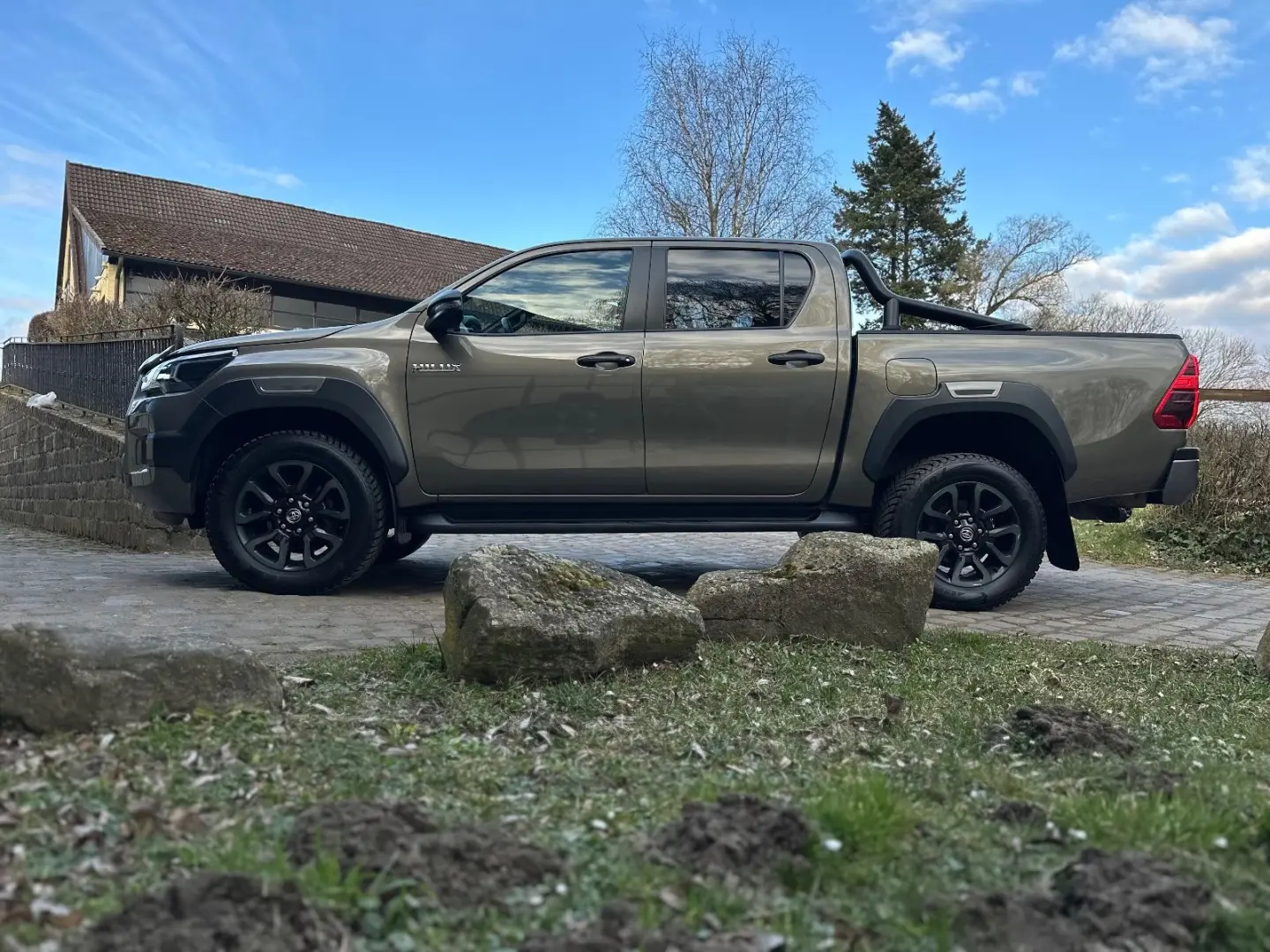 Hilux 2.8 D-4D 4Wd Invincible JBL  ACC