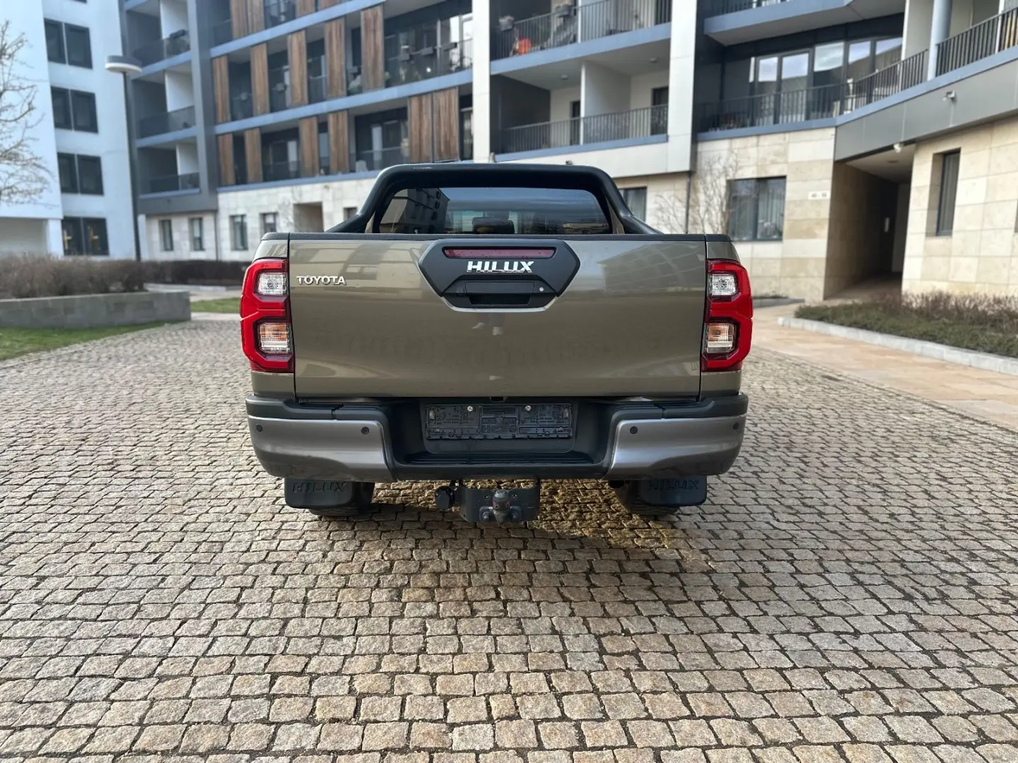 Hilux 2.8 D-4D 4Wd Invincible JBL  ACC